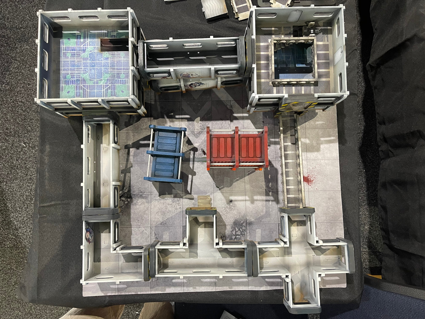 Outpost 13 Modular Sci-fi
